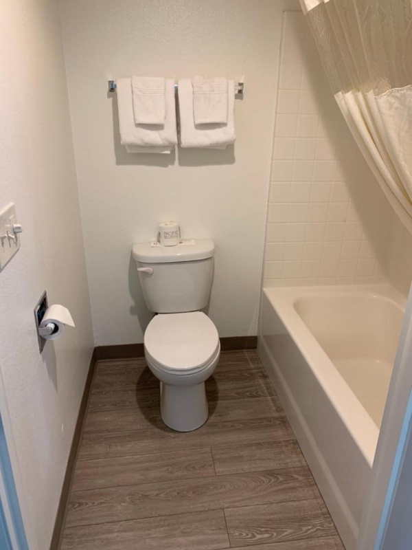 Travelodge by Wyndham Cedar City image 11