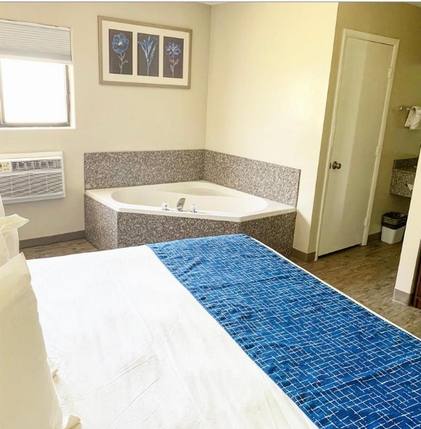 Travelodge by Wyndham Cedar City image 15