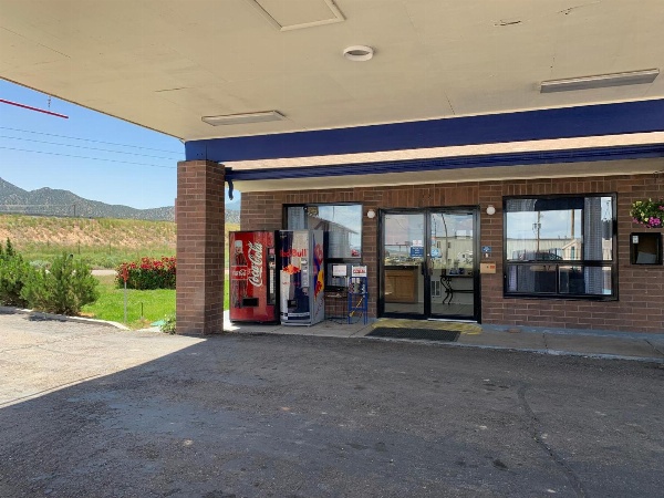 Travelodge by Wyndham Cedar City image 6